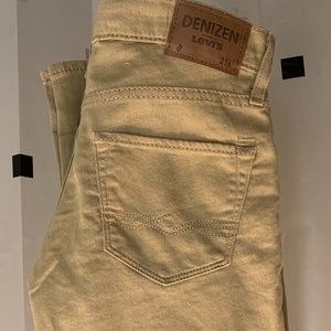 NWOT Men's 216 Denizen Levis Skinny Fit